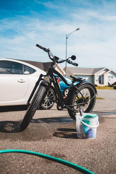how to clean a bike