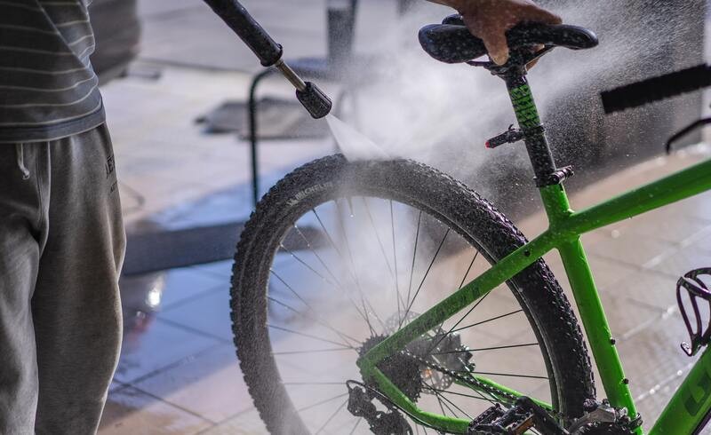 Read more about the article How to Clean A Bike Like an Expert In 3 Steps